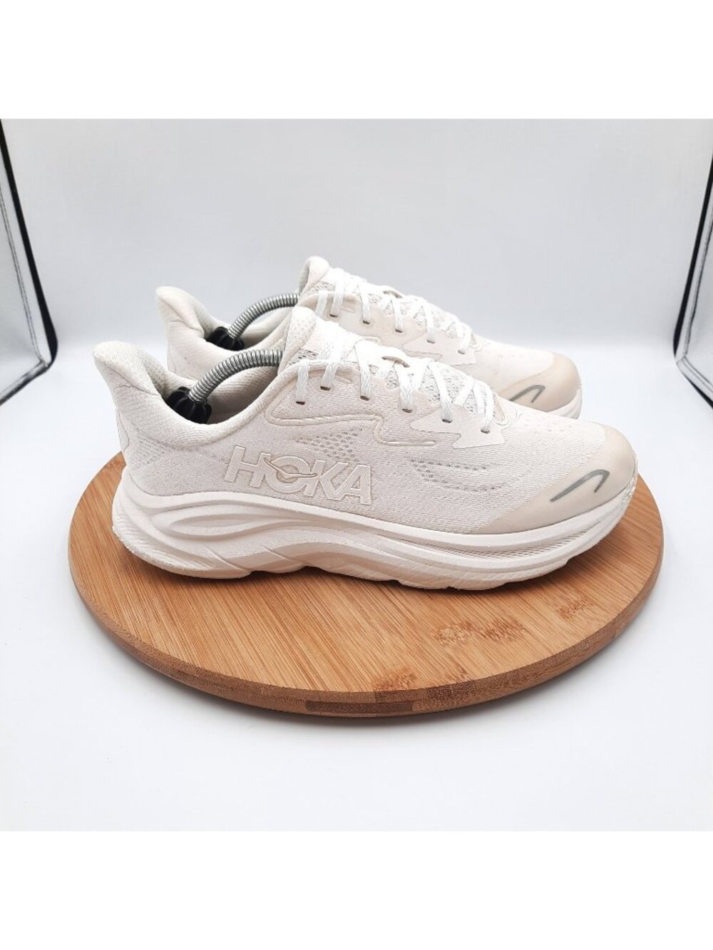 Hoka One One Clifton 10 Womens 8 (6.5y) Shoes White Athletic Running Sneakers